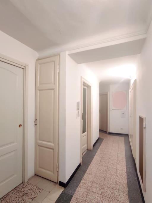 Bel Appartement Dans Le Centre De Milano Eksteriør billede